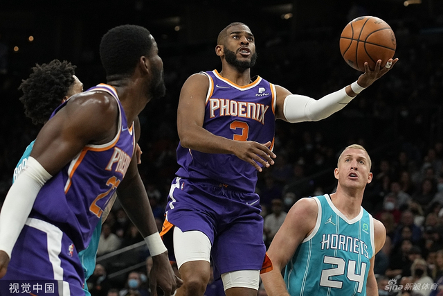 他表现出了 他表现出了