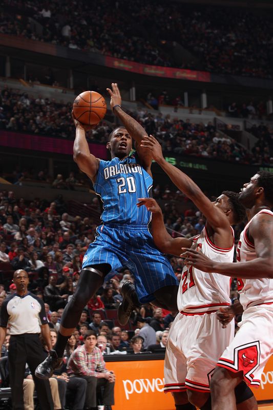 丁俊晖担任成都世运会开幕式火炬手